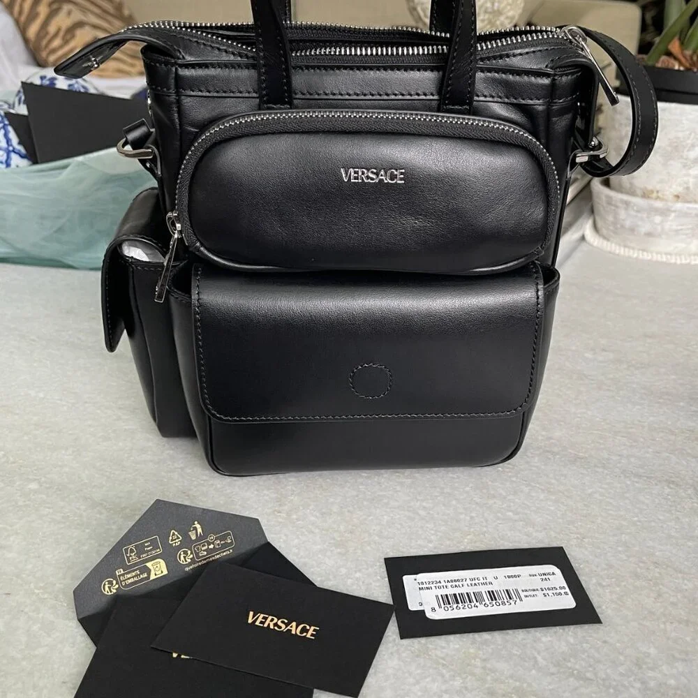 Versace Black Men's Leather multi-compartment messenger shoulder bag‎ 1012234